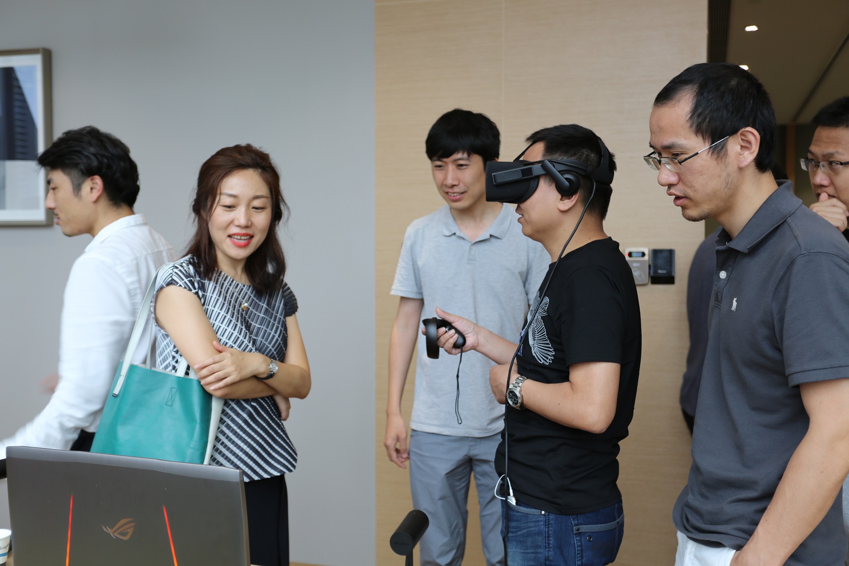 F25A6209 研发人员亲自履历VR设计案例